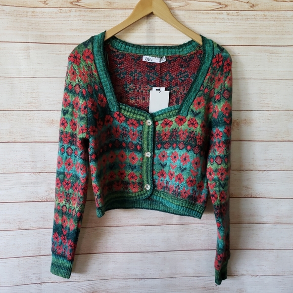 NWT Zara Floral Jacquard Knit Cropped Long Sleeve Button Front Cardigan - Picture 4 of 12